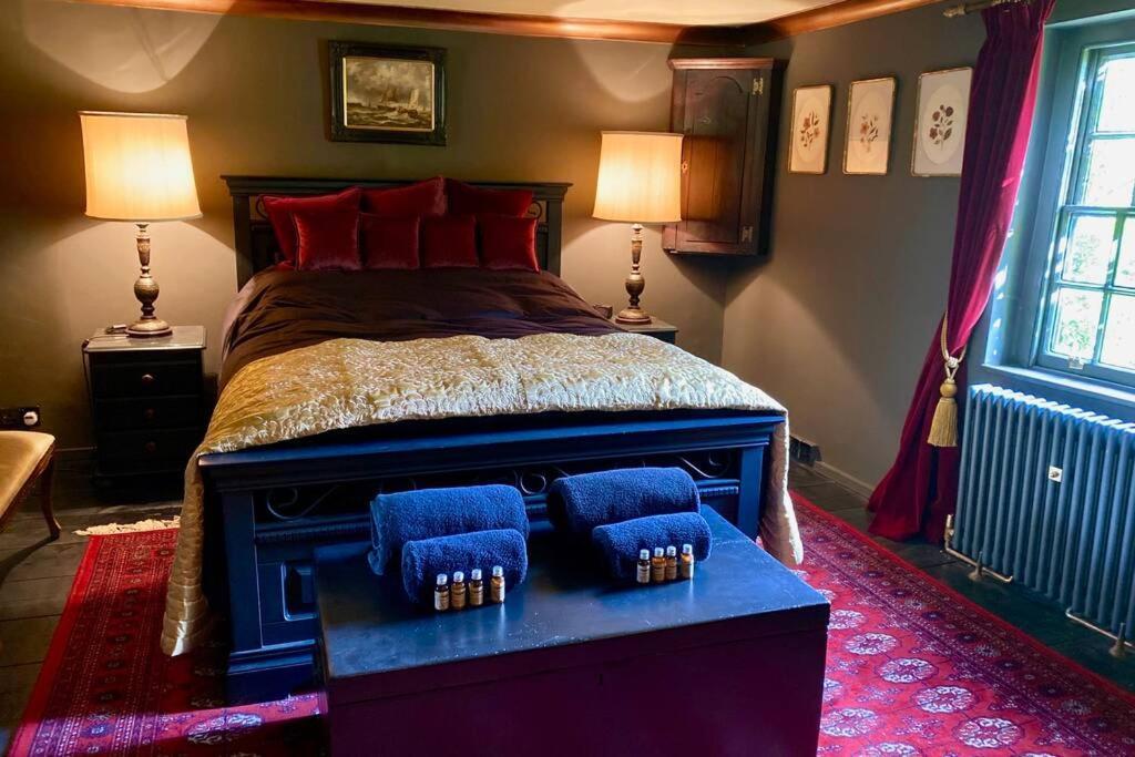 17Th Century Boutique Getaway In The Countryside Lejlighed Martin Mill Eksteriør billede